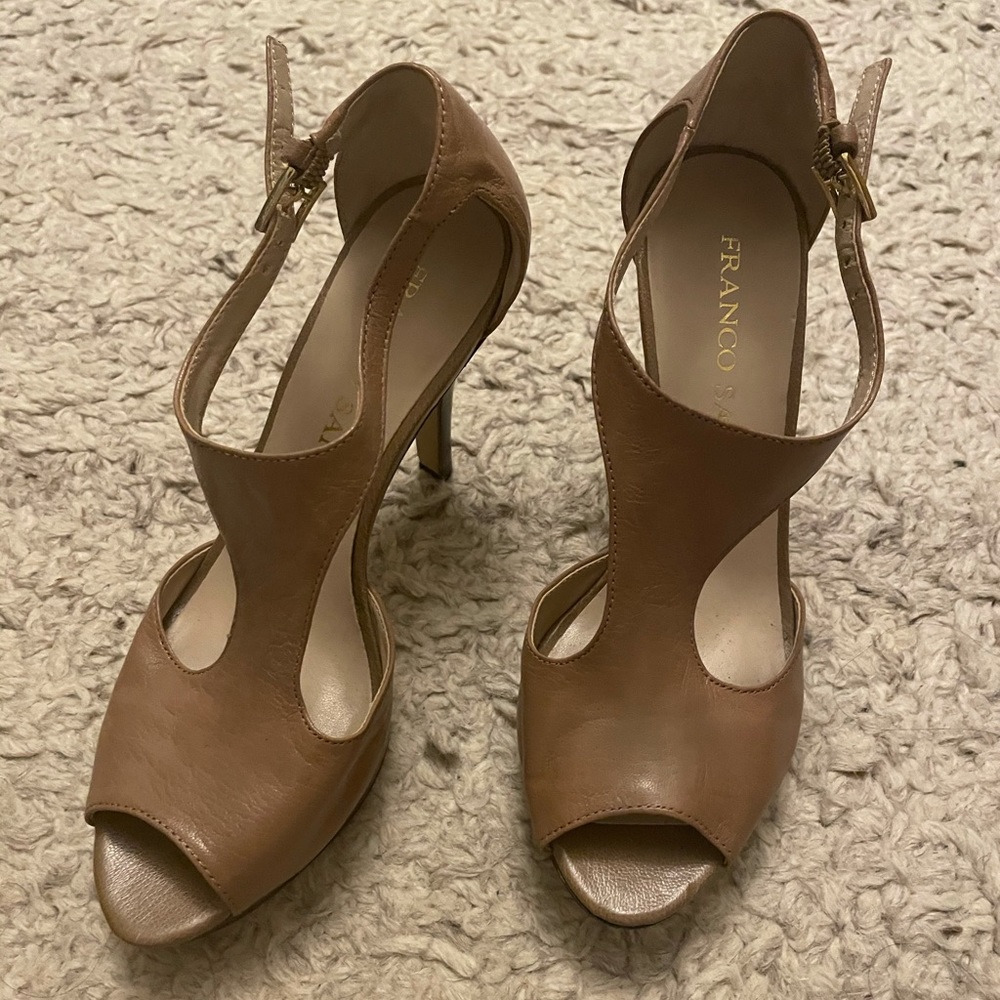 Franco Sarto Tan Leather Heels